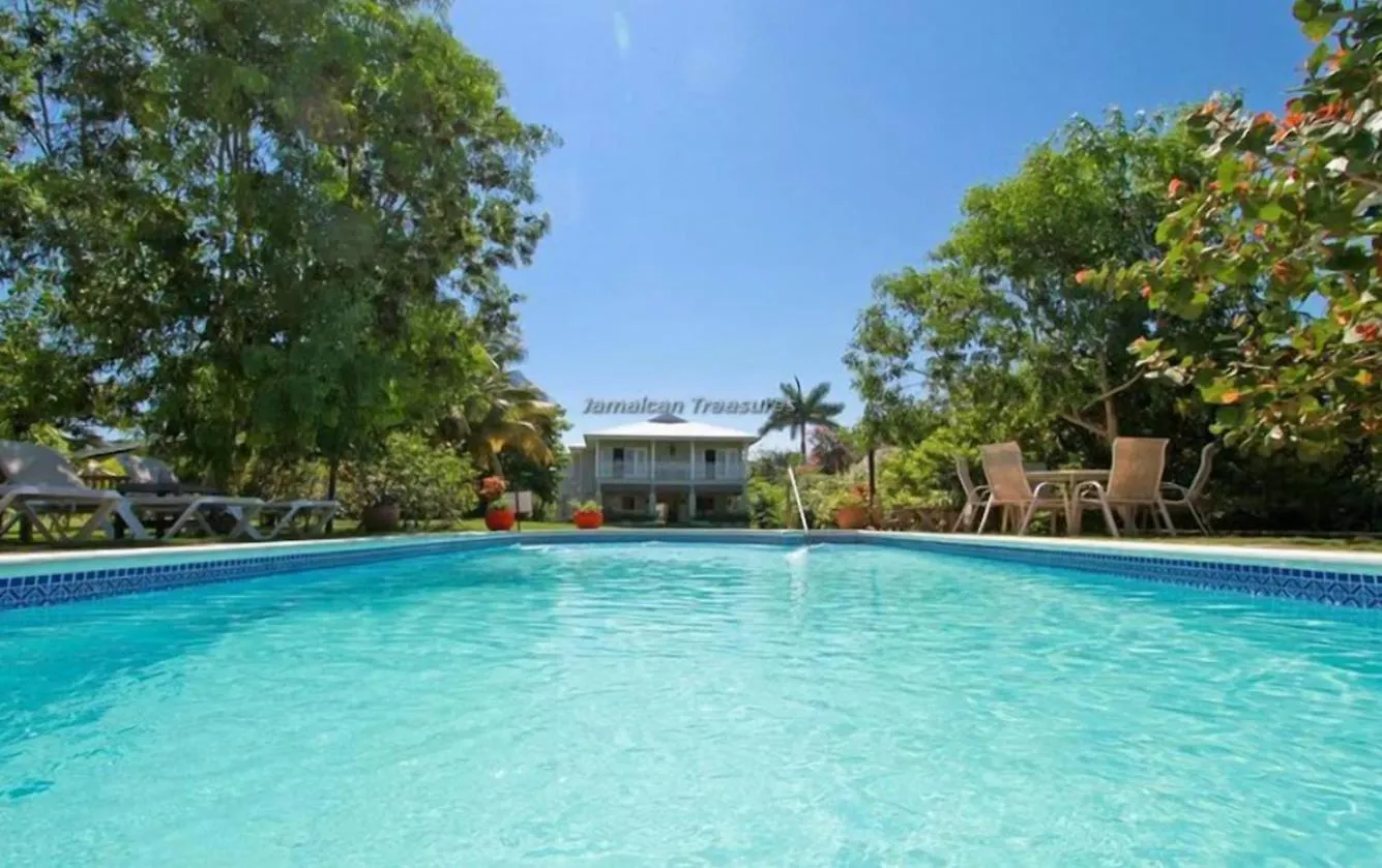 Coral Cove- Beachfront 5Bedroom Villa With Private Pool ديسكفري باي جامايكا