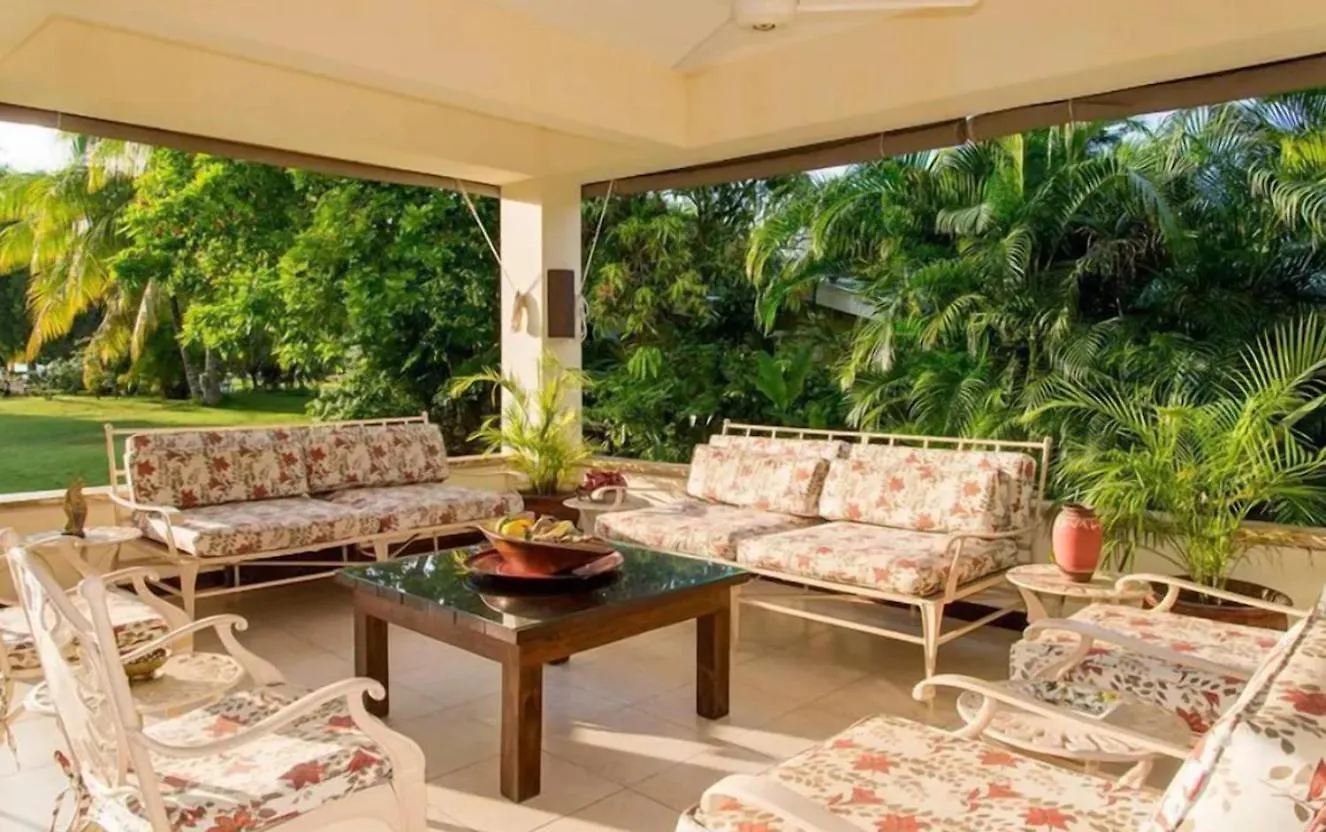 شقة Coral Cove- Beachfront 5Bedroom Villa With Private Pool ديسكفري باي